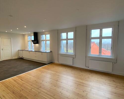 4 værelses lejlighed i Odense C