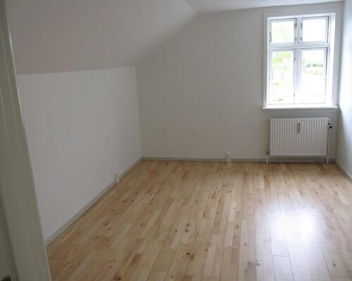 Studiebolig i Gistrup med mulighed for husdyr