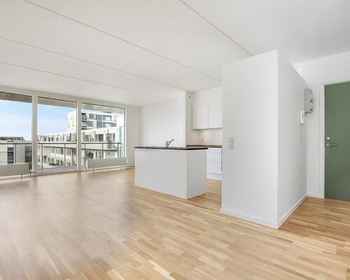 Rummelig 3-værelses lejlighed i Ørestaden