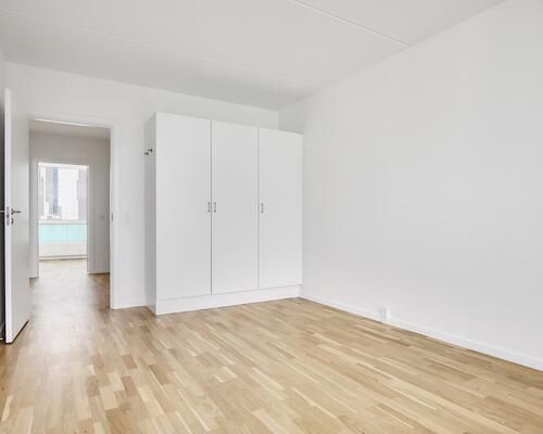 Rummelig 3-værelses lejlighed i Ørestaden