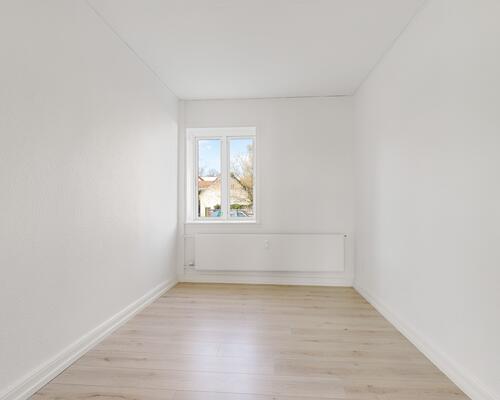 Stor og lys luksuslejlighed i 2 etager – i alt 168 m²