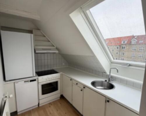 Skøn 2-værelses lejlighed i Aalborg centrum