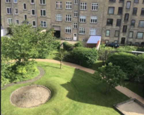 Skøn 2-værelses lejlighed i Aalborg centrum