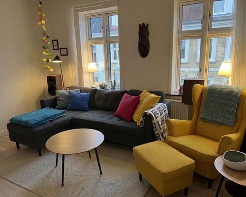 Stor og delevenlig 5-værelses på 130 m2