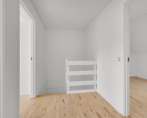 4 - vær. rækkehus med terrasse/have i grønne områder.