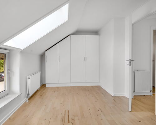 4 - vær. rækkehus med terrasse/have i grønne områder.