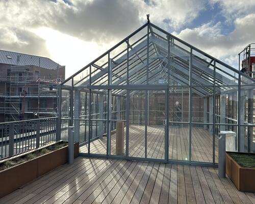 Moderne lejlighed med udsigt og tagterrasse i Nørresundby