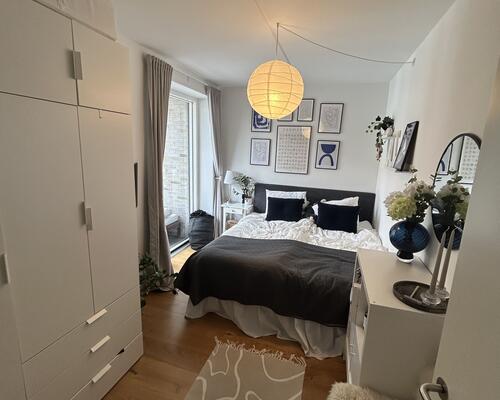 Unik 3-værelses med altan og adgang til stor tagterrasse – centralt beliggende