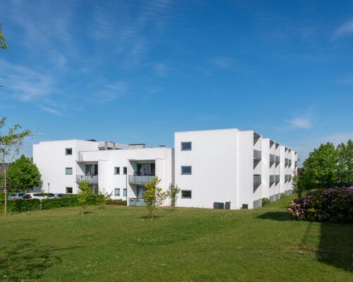 Skøn 2-værelses med altan og tæt på Aarhus