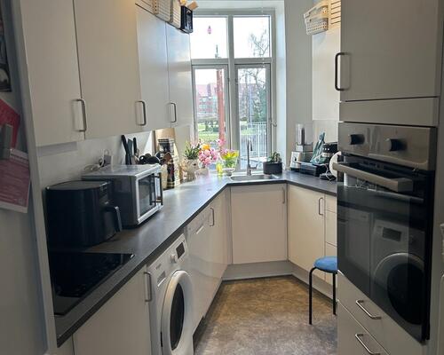 Skøn nyere renoveret 4. værelses lejlighed