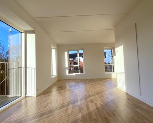 Nyere lys lejlighed i populært område