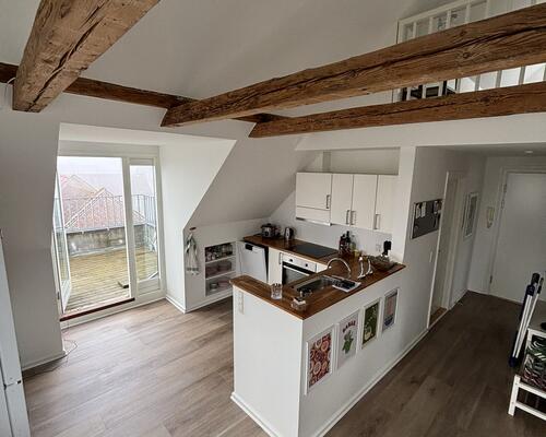 Flot 2. værelses lejlighed med egen terrasse og udsigt over Fredericia havn.