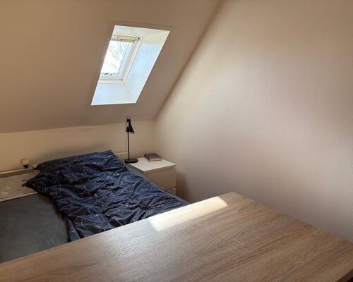 Stor 5 værelses lejlighed på Lindedal