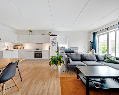 Skøn 4-værelses lejlighed i Tranders Have