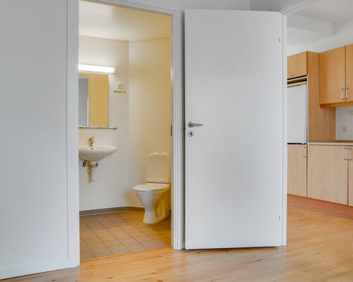 Charmerende 2-værelses centralt i Svendborg!