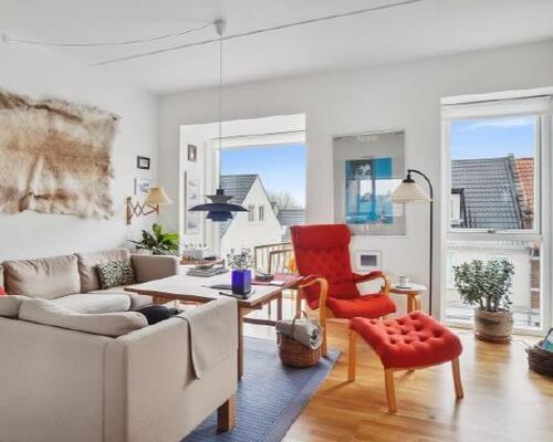 Sjældent udbudt stor 2-værelses