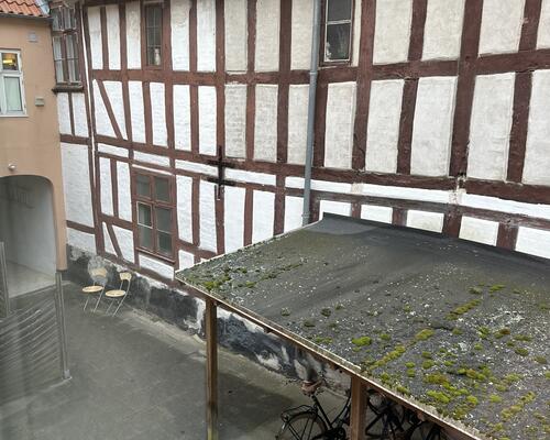 Perfekt beliggenhed i H.C Andersens kvarter i hjertet af Odense. GRATIS husleje i april 2026