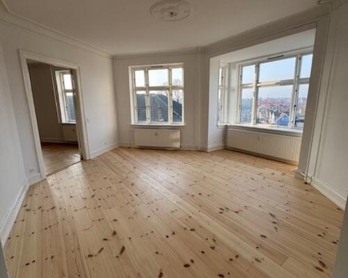 5 værelses lejlighed i Roskilde