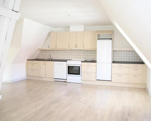 5 vær. lejl. på Mellemgade