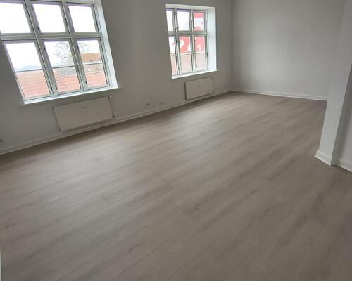 Flot stor 2V'er på Vestergade