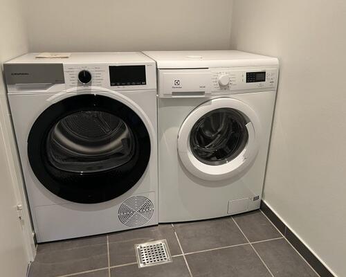 Moderne og velindrettet 2-plans rækkehus i attraktive Kildebjerg Ry