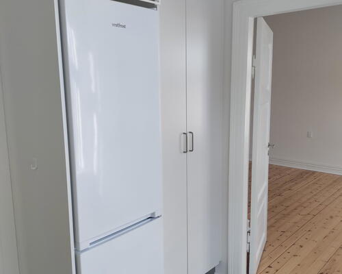 Lys og delevenlig 4-værelses på 125 m2 med karnap og opvaskemaskine