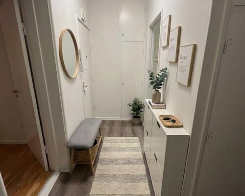 Lejlighed med altan, tæt på gågade og fitness