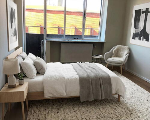 Lys 2-værelses på 66 m2 med altan/terrasse, parkering og ladestander