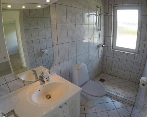 Istandsat villa med dejlig lukket solrig have