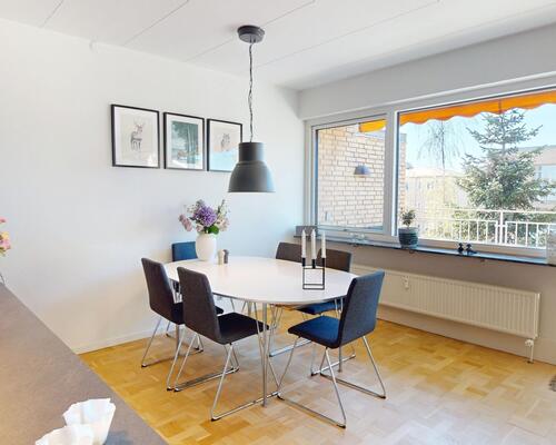 2 værelses lejlighed i Charlottenlund