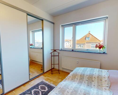 2 værelses lejlighed i Charlottenlund