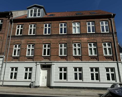 3 vær.taglejlighed