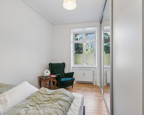 Lækker nyistandsat lejlighed centralt i Hellerup