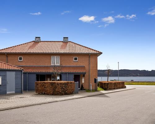 Vil du bo i bredballe med fjorden som nabo?