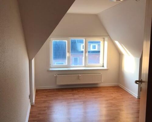 Stor dejlig lejlighed med muligheder