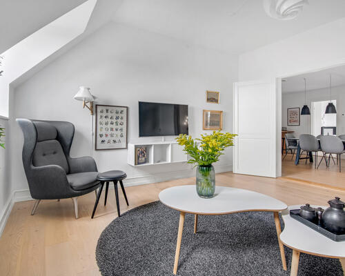 4 værelses lejlighed i København V