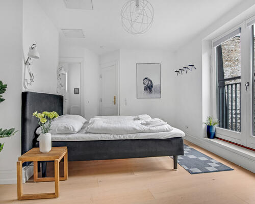 4 værelses lejlighed i København V