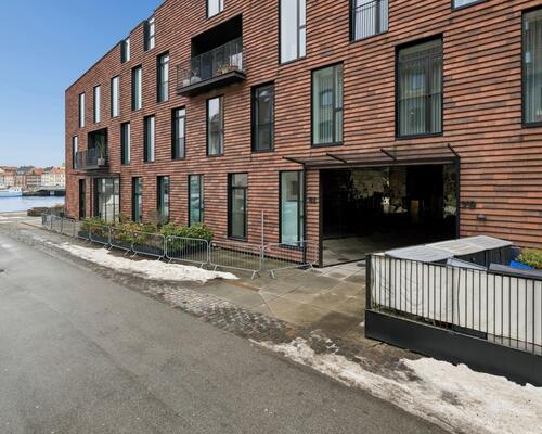 Unik og fuldt møbleret penthouse i to plan – uden bopælspligt Udlejes 2-3 år
