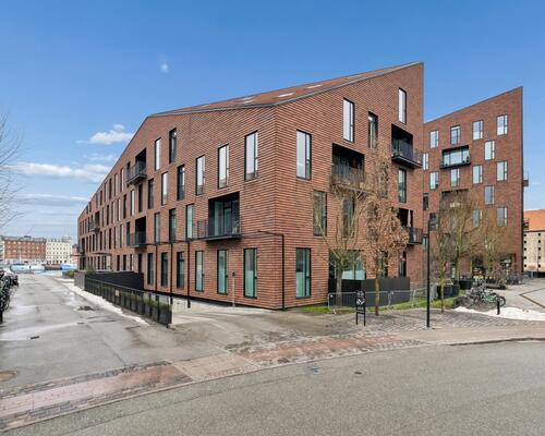 Unik og fuldt møbleret penthouse i to plan – uden bopælspligt Udlejes 2-3 år