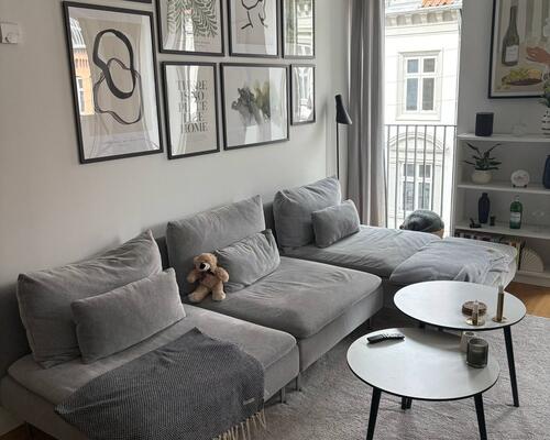 Unik 3-værelses med altan og adgang til stor tagterrasse – centralt beliggende