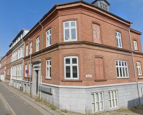 Fin regulær 2. værelses lejlighed