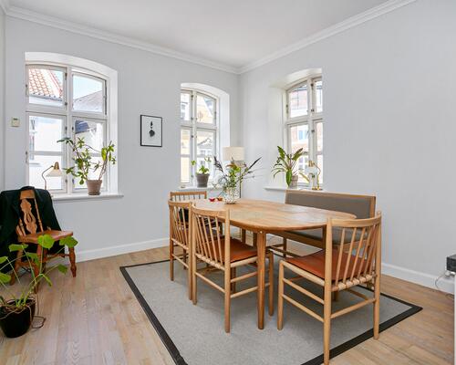 Liebhaverhjem midt på gågaden