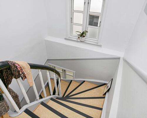 Liebhaverhjem midt på gågaden
