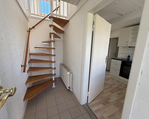Fint hus på 114 m² med 4 værelser og sydvendt have i sydbyen