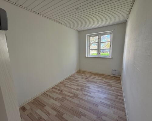 Fint hus på 114 m² med 4 værelser og sydvendt have i sydbyen