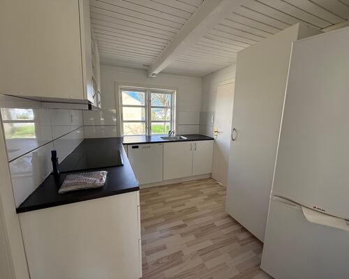 Fint hus på 114 m² med 4 værelser og sydvendt have i sydbyen