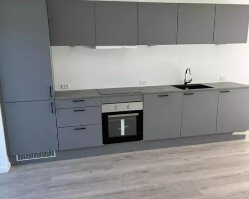 Skøn 2-værelses i rolige omgivelser med terrasse og gode forbindelser