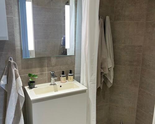 Totalrenoveret 2-værelses i Vestbyen