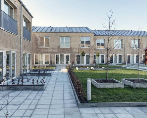 Bygården - Skønt rækkehus i lækre materialer med plads til familien