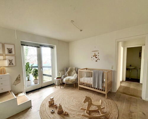 Lys 3-værelses på 78 m2 med altan – under totalrenovering